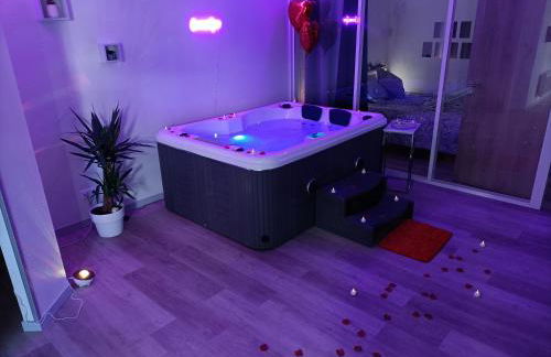 CocoonSPA LoveRoom Jacuzzi - Foto 6