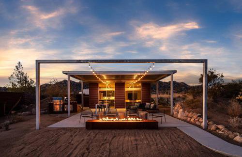 Steel & Solace By The Cohost Company - Foto 2