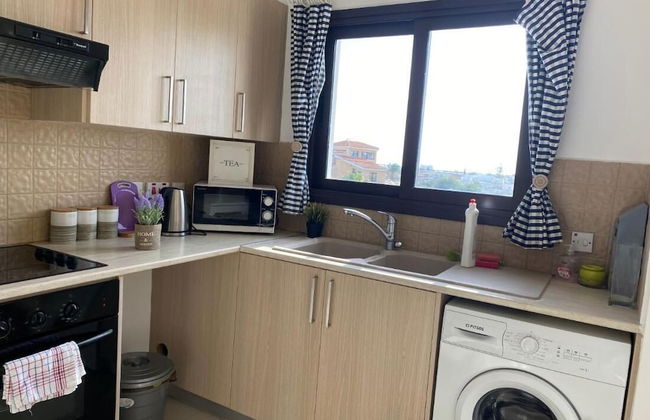 Two Bedroom Duplex With Mountain and Sea View - Photo 14