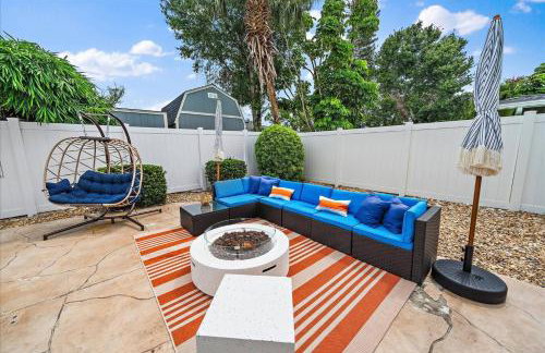Poolside Paradise: Game room, Pickle ball & Pool - Foto 15