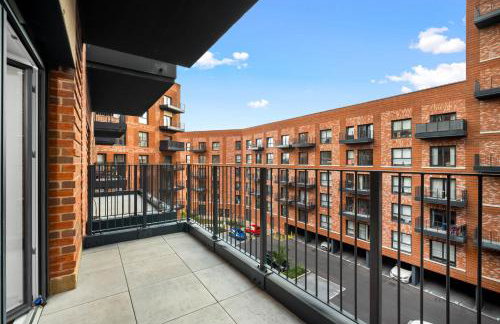 Luxury Apartment - Balcony - City Centre - Fast WiFi - Netflix 403D - Foto 9