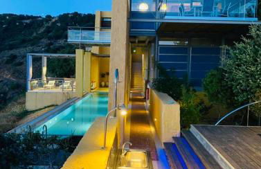 Seafront Ravdoucha Epavlis Athina Villa - Pool, Gym, Sauna, Private Parking, WiFi - Photo 15