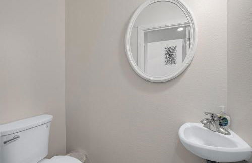 Hillsboro's Best at Your Doorstep with pool & gym - Foto 5