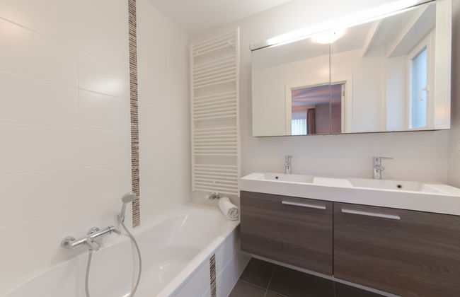 2 bedroom Apartment in Bredene with garden and terrace - Photo 13