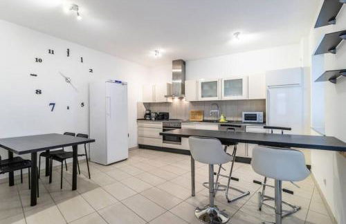 200m² Wohnung mit 6 Schlafzimmer - Foto 51