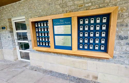 Rock Mill - Luxury 1 Bedroom Apartment 14 with Private Balcony - Foto 15