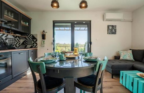 Amazing Home In Gornje Plavnice - Foto 27