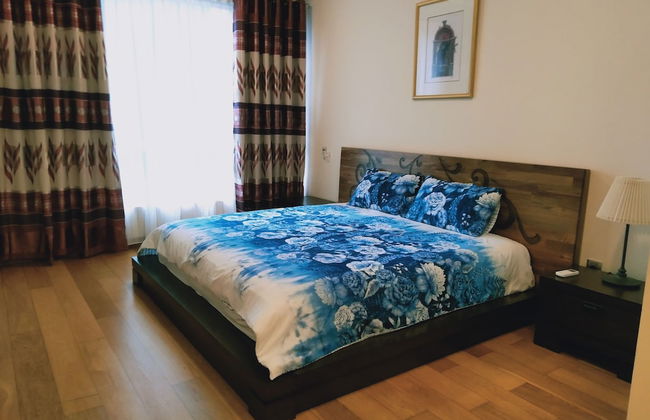 Crest Residence - Photo 13