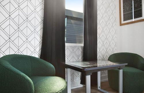 The Jackson House - 1 mile to Broadway! - Foto 18