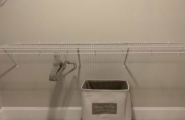 Fully Fenced & Fitted 4BR Near LakePoint Sports - Foto 66