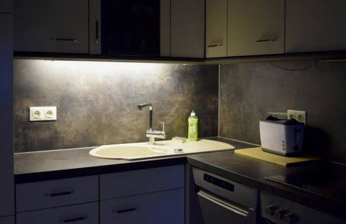 MD-5 Stadtfeld Beimsstrasse 81 - Appartement Domblick - Parkplatz - Balkon - 2Einzelbetten - Schlafsofa - Photo 4