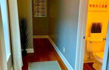 Coolest condo ever- Indy's best at your door step - Central Mass Ave! - Foto 32