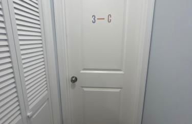 Cozy 2-3 Bedroom Apartment in Center City! - Foto 62