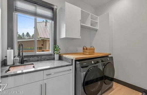 Luxury Home mins from Downtown CDA - Foto 13