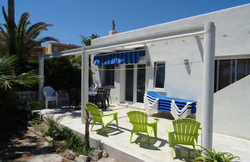 Villa at seafront with private garden-655 - Foto 18