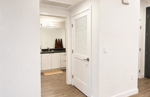Modern Retreat 10 Min from Disneyland With Pool & Gym - Foto 55