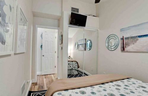 "Seaglass" Dazzles with Exceptional Bay Views! - Foto 20