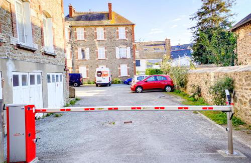 APT bord de Mer, hypercentre Dinard, Parking prive - Foto 7