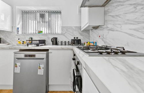 Balham Luxury Apartment 6 Min Walk to Underground and Overground Prime Balham Location - Photo 34