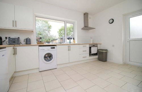 The Lockett Wonderful Large Bungalow Plympton, Plymouth Free Parking By STAE-Homes - Foto 15