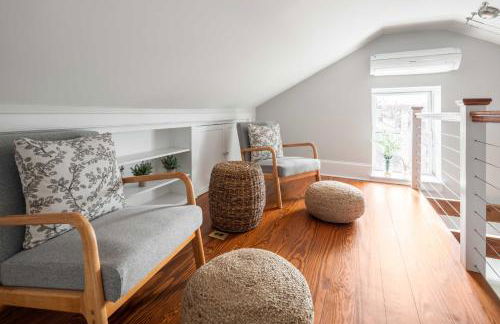 Brooke House In The Heart of Downtown with Patio! - Foto 12