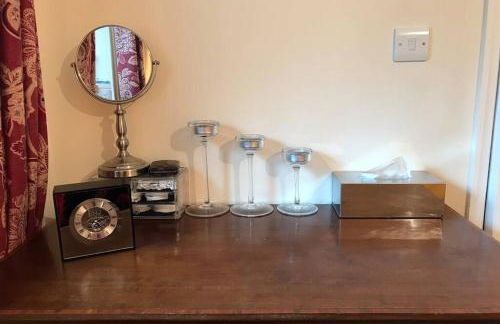 Tranquil Welsh Mountain Gem, Abertillery, Wales - Foto 17