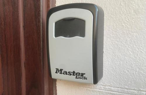 Welsh Retreat with Stunning Views sleeps upto 4 - Foto 2