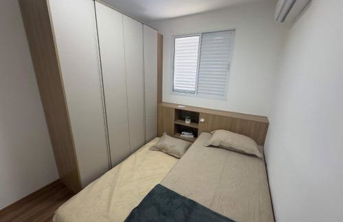 Apartamento beija flor piscina mercado e garagem - Foto 8