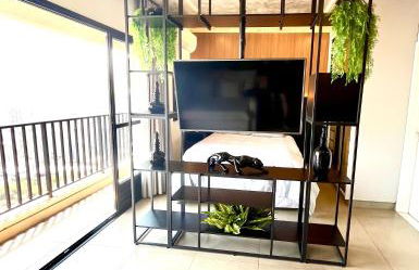 Lindo flat em prédio luxuoso - Excelente localização - Foto 7