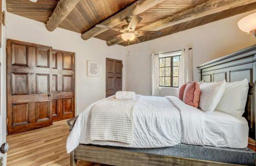 Adobe del Sur Architectural Gem Near Broadmoor - Foto 35