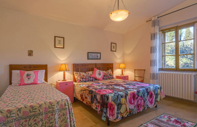 4 bedroom House in Certaldo with swimming pool and garden - Photo 24