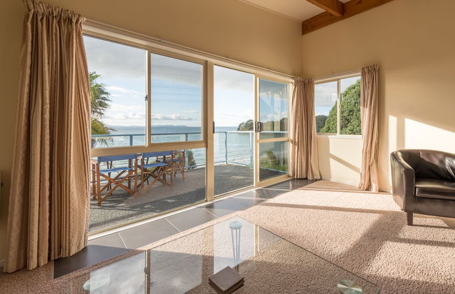 By the Bay Beachfront Apartments - Foto 34