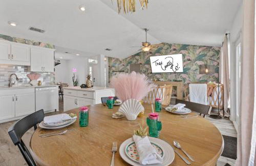 Steps to the beach & close to 30A! Private pool with sundeck & putt putt golf! - Photo 49