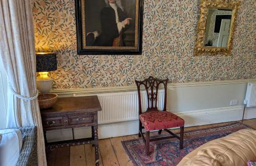 The Writer's Retreat Ground Floor Apartment - Photo 28