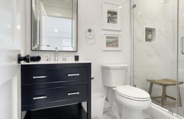 New Construction Modern Luxury Retreat w 6 Beds - Foto 40