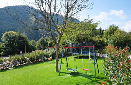 Villa Arcadia Apartments - Photo 5