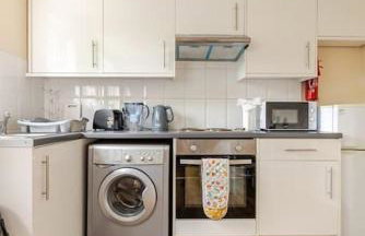 Beautiful flat in Morden near Wimbledon - Photo 5