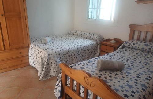 Adosado/casa con terraza y buhardilla. Playa El Perelló - Foto 52