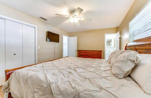 Spacious Tavares Home with Private Outdoor Oasis! - Photo 14