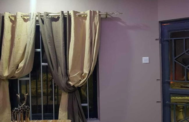 Seven Palms Executive Lodge - Photo 14