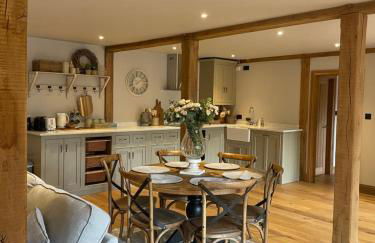 Hideaway Barn Coltishall Norfolk broads - Photo 1