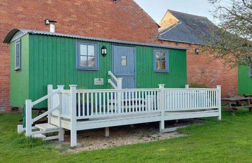 Sians Retreat, Bowness on Solway, perfect stop over when walking Hadrians Wall with hot tub - Foto 1