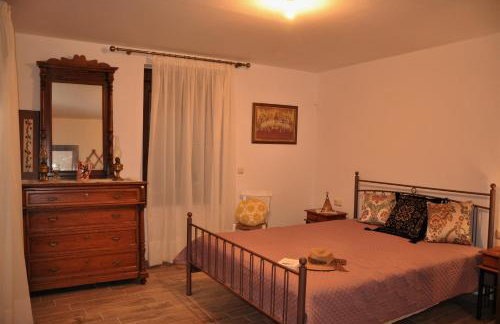 House For Rent In Apostolous - Foto 8