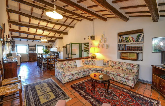 Cottage in Montefiore Near Forest and Beach - Photo 12