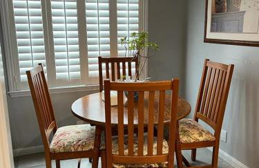 Cozy Affordable Private Rooms near Grand Ave Miller - Foto 7