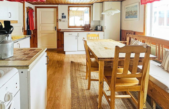 8 Person Holiday Home in Astol - Photo 7