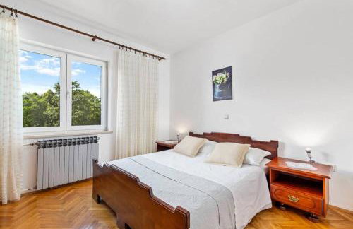 Holiday house with swimming pool - Photo 19