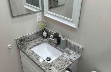 Lake Valrico's Camelot Court with HEATED POOL & access to private lake - Foto 42