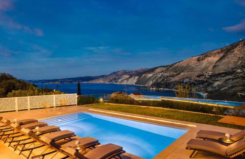 aZOLAki Suites - Photo 20