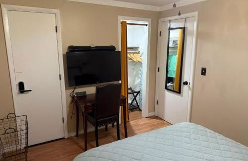 The Fishing Hole #4 Near Town - Foto 16